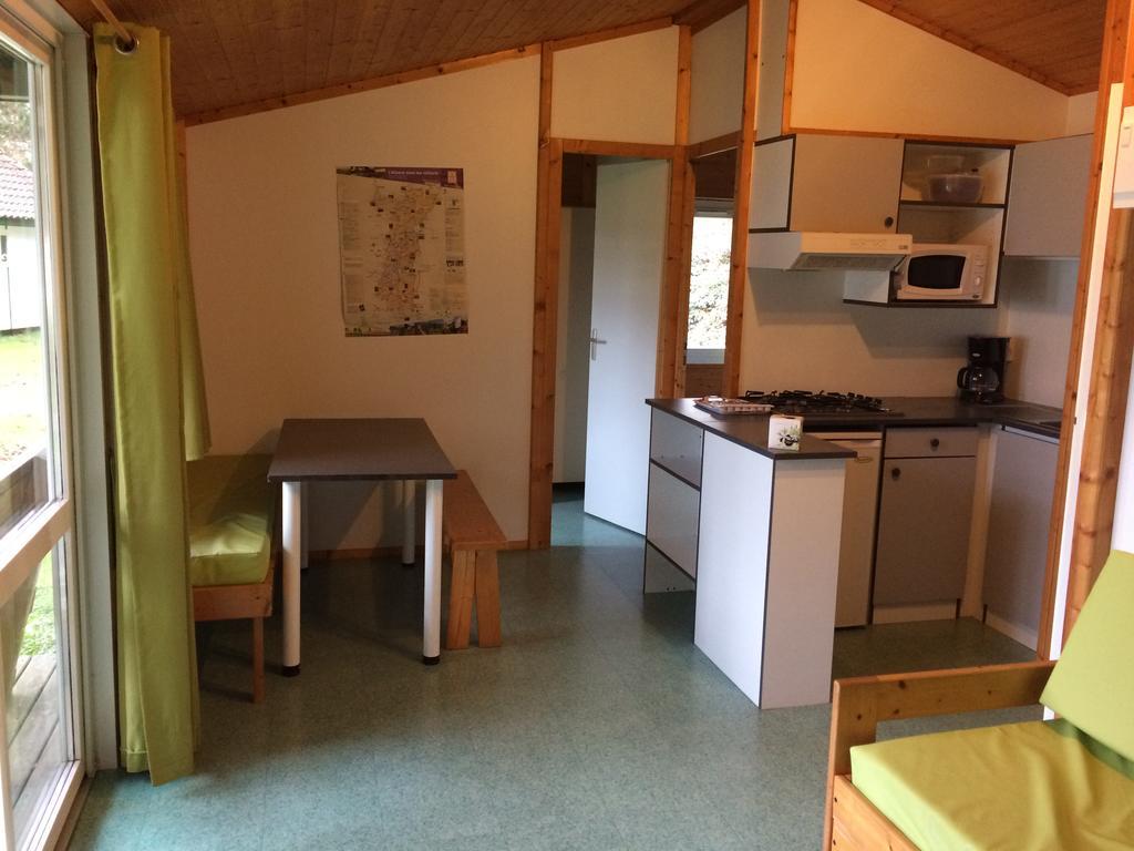 Camping Les Lupins Seppois-le-Bas Exterior foto