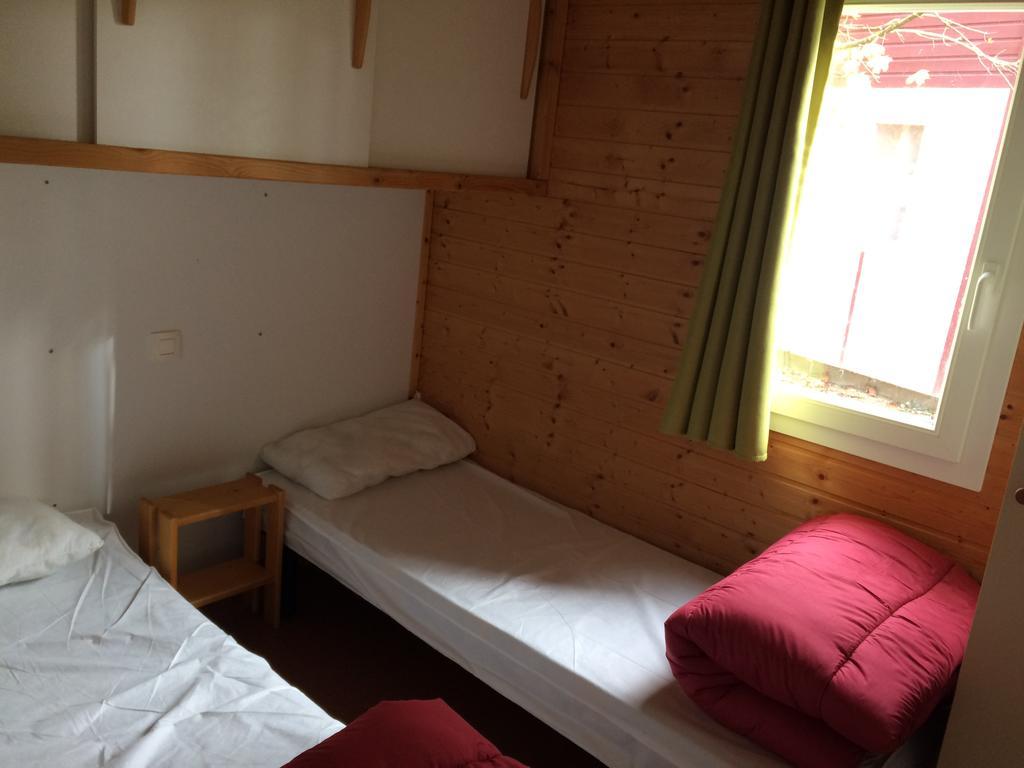 Camping Les Lupins Seppois-le-Bas Exterior foto